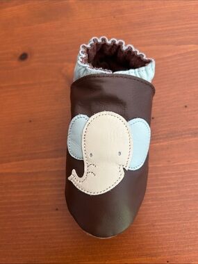 Robeez Brown Baby Shoes with Elephant Applique